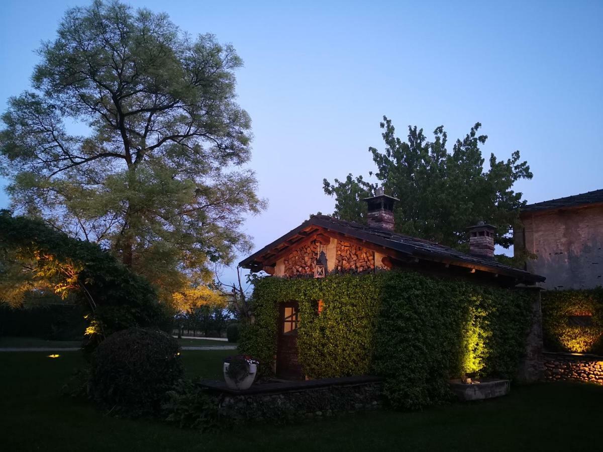 Villa Le 5 Frecce Cavour Esterno foto